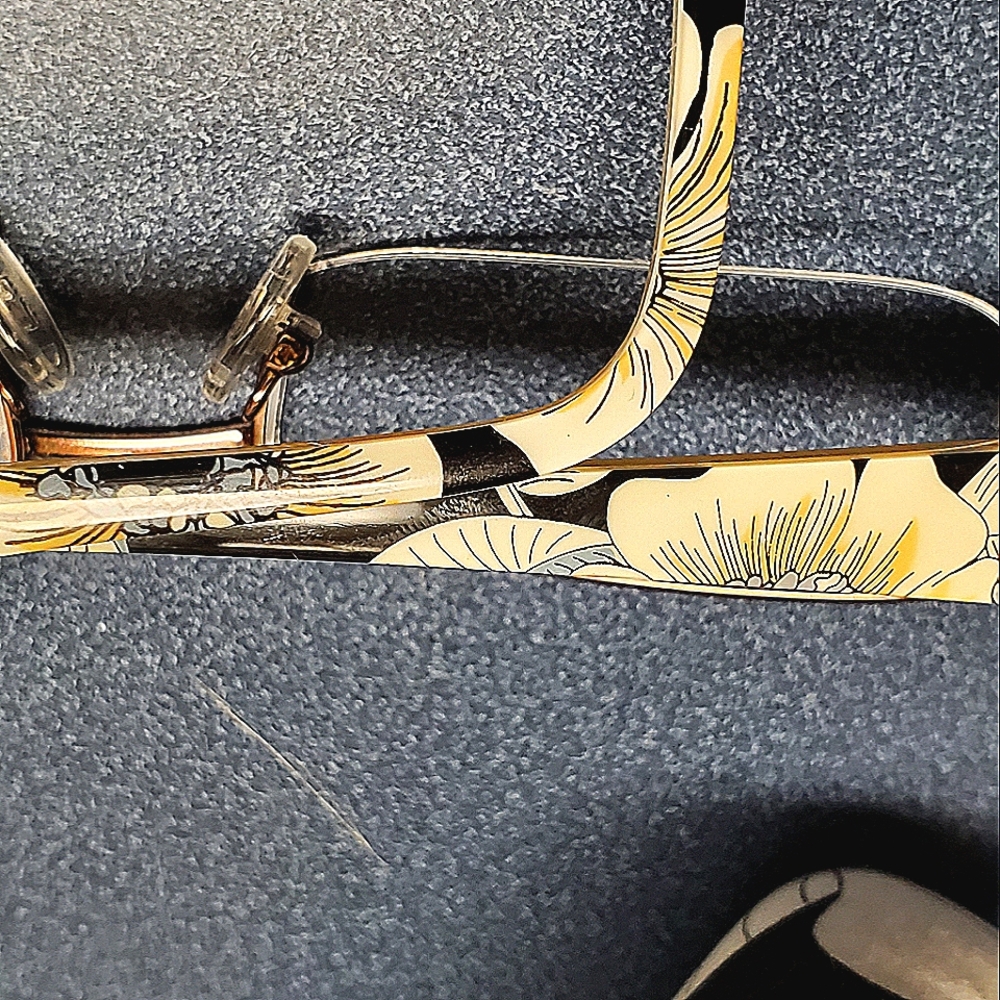 VERA BRADLEY EYEGLASS FRAMES BRAND NEW